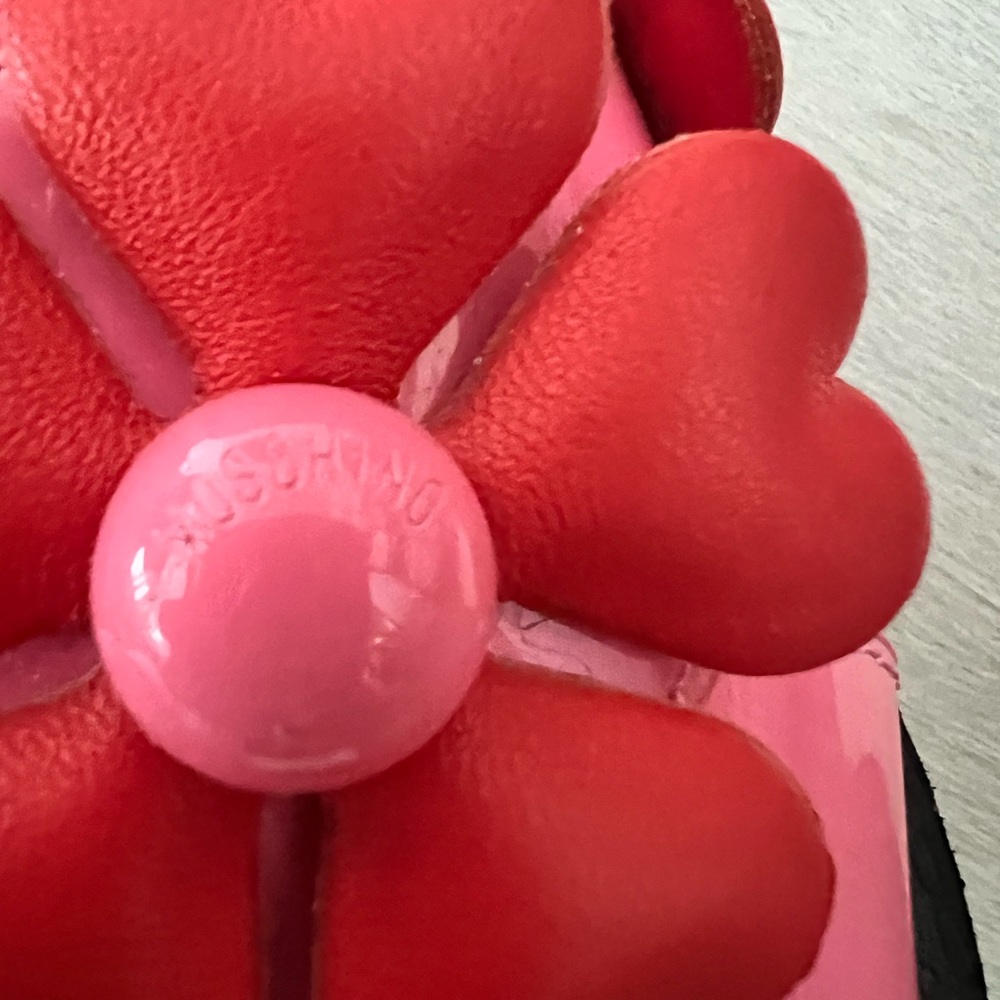 MOSCHINO
Pink & Red Heart Flower Wedge Sandals - Picture 12 of 14
